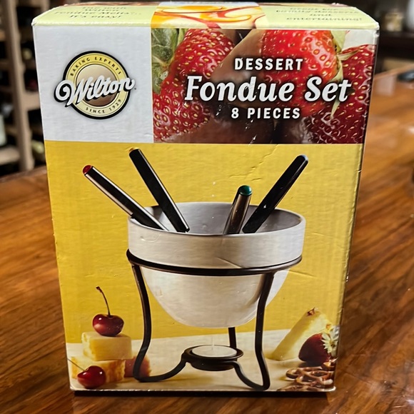 Wilton Other - Fondue Set